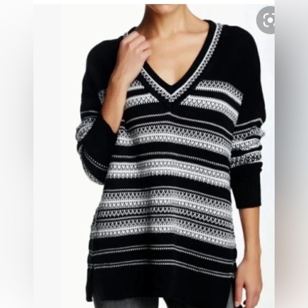 Vince Striped Textured V-Neck Cotton Sweater
